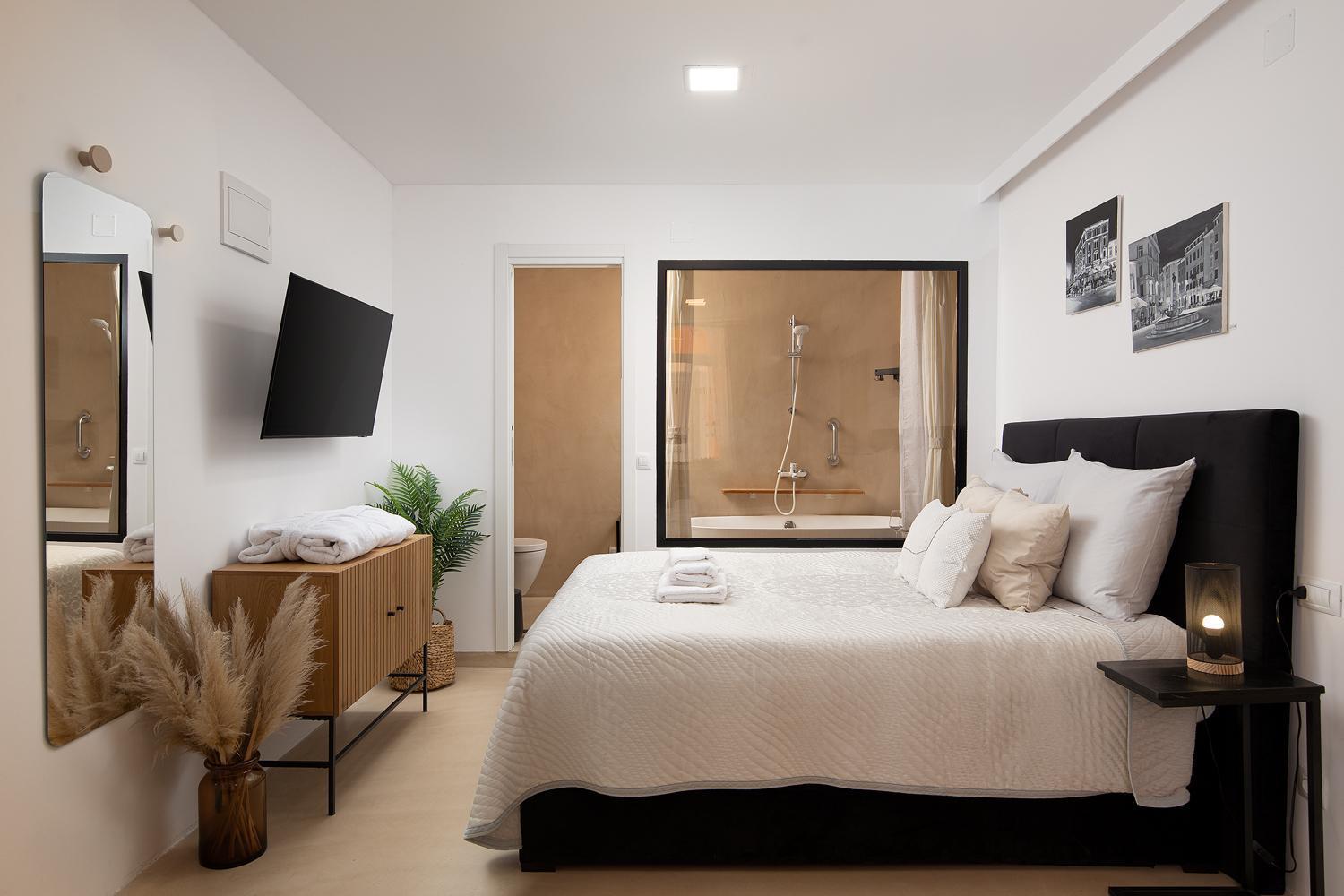 Deluxe Studio In City Center With Free Private Parking Rovinj Extérieur photo